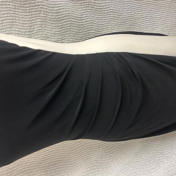 Lauren Ralph Lauren Black Cocktail Dress Size 6 White Panel Cinched Slinky Knee - Picture 3 of 8